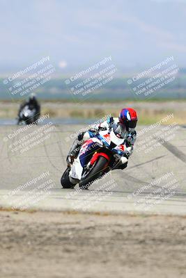 media/May-25-2025-Lets Ride (Sun) [[0ff033e448]]/B Group/1120am (Grapevine)/